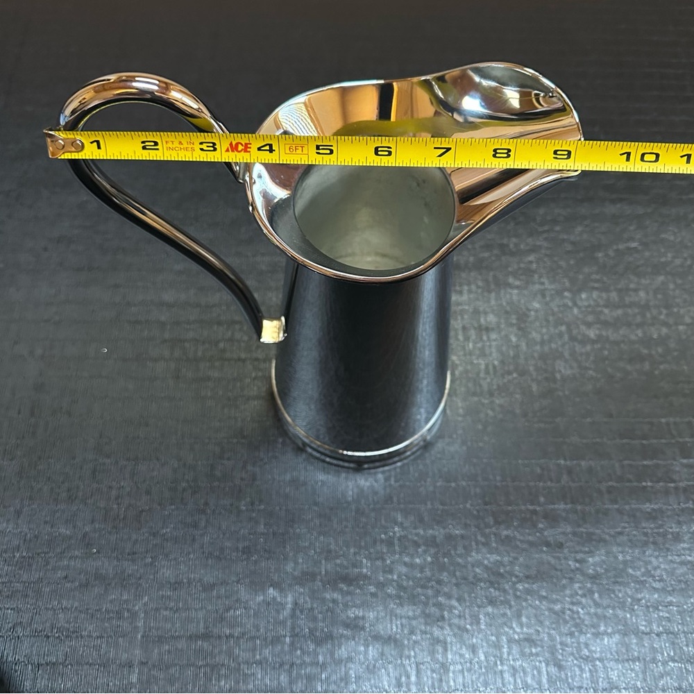 Beautiful Stainless Steel Made in Portugal Farmhouse Style Pitcher, Rivet detail - Picture 9 of 10